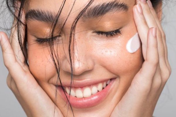 Skinimalism, Embracing the ‘Less Is More’ Approach in Skincare