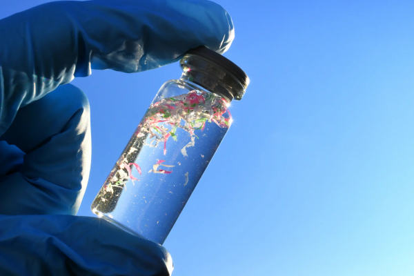 Catching the Unseen: Innovations to Stop Microfiber Pollution at the Source
